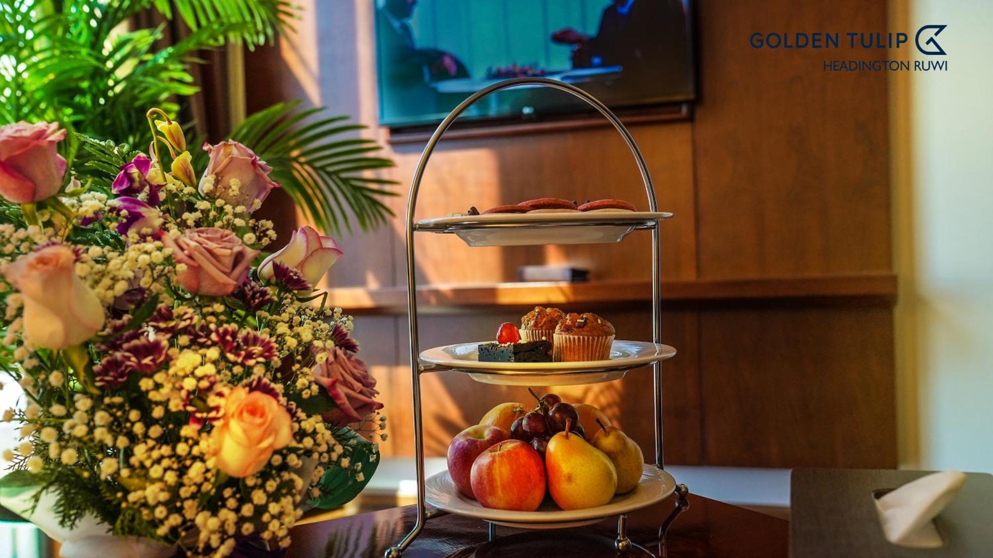 Golden Tulip Headington 호텔 무스카트 외부 사진